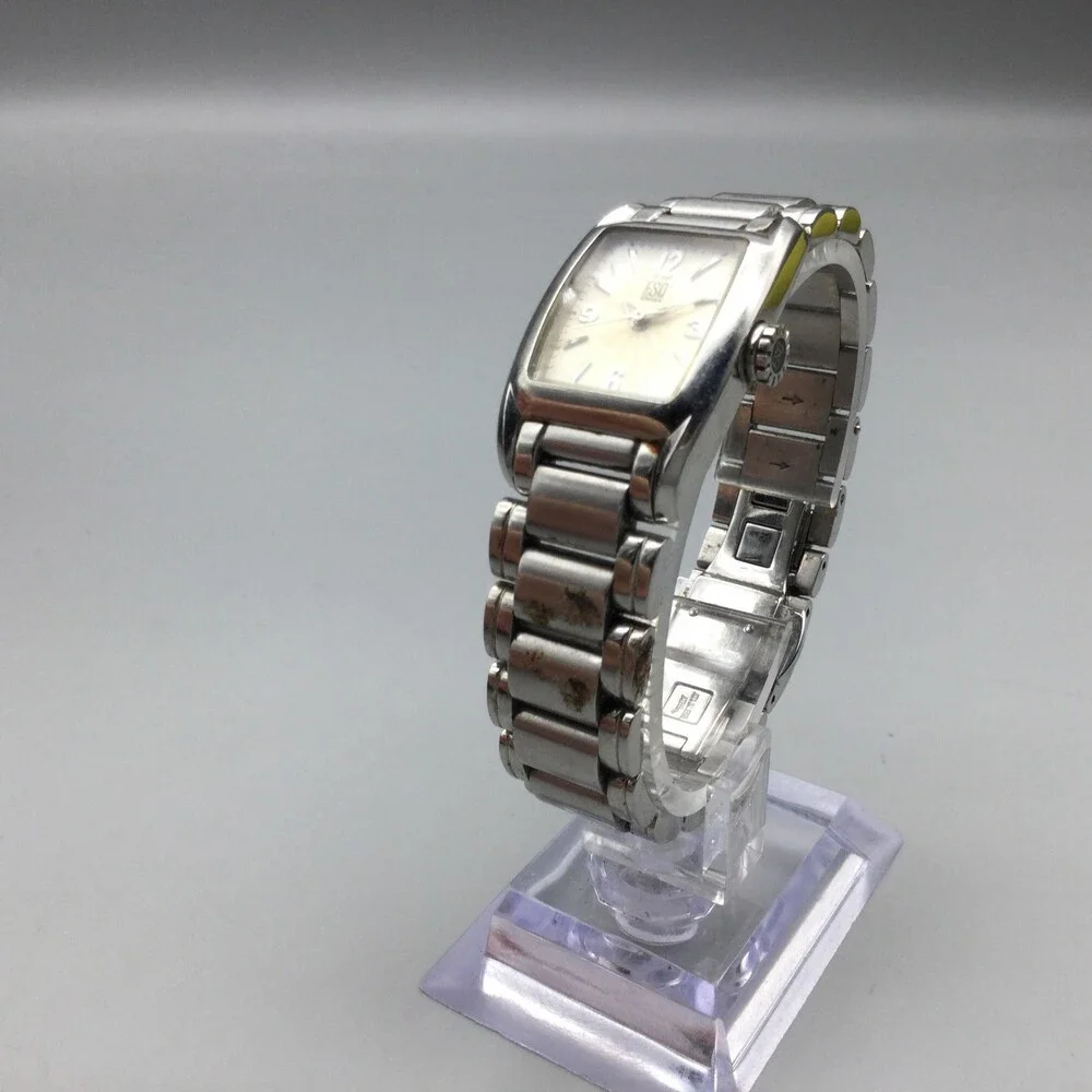 ESQ Movado Swiss Womens Watch 22mm Champagne Silver Tone New Battery 6.5